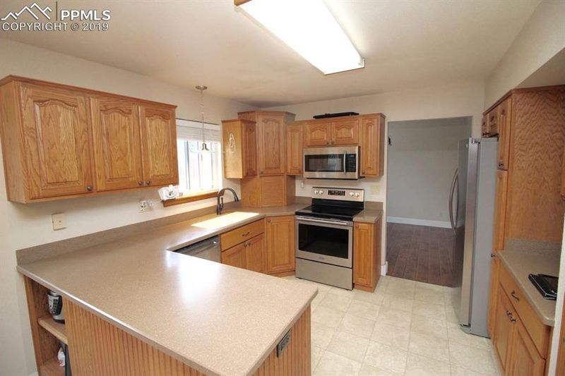 2640 Cornwall Ct, Colorado Springs, CO 80920