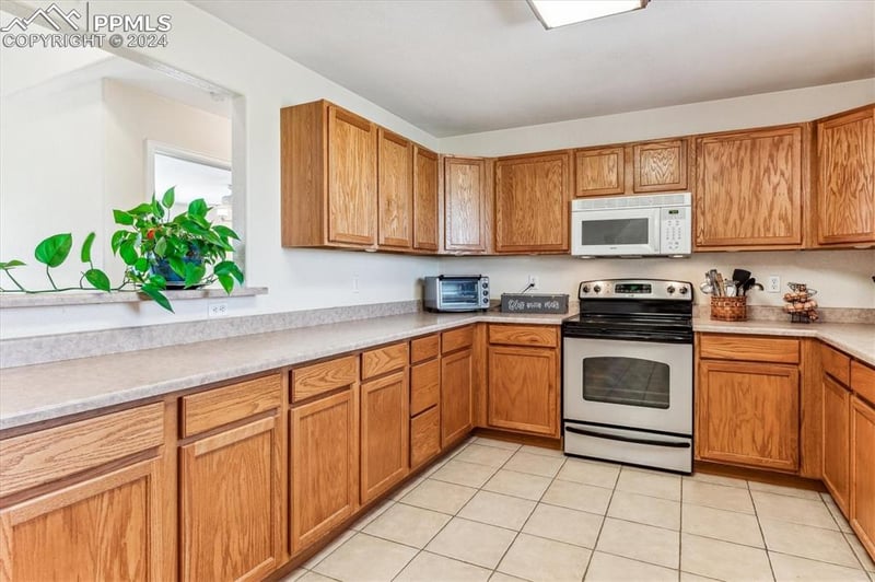 26490 Flower Cir, Simla, CO 80835