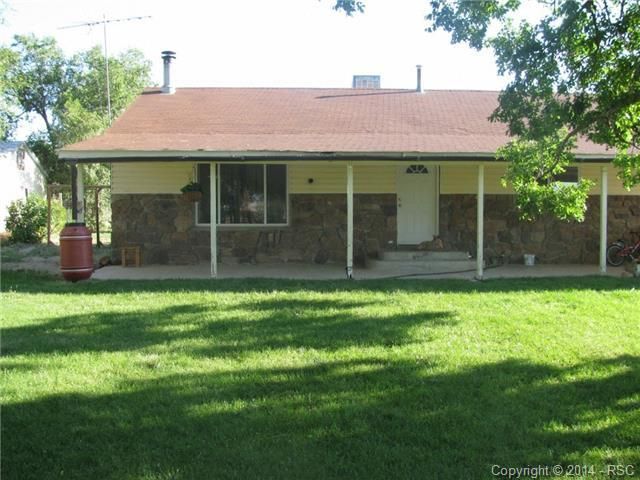 265 7th St, Penrose, CO 81240