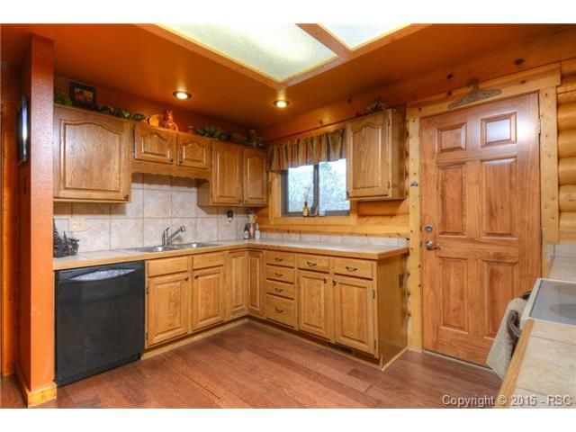 2650 Crestwood Dr, Monument, CO 80132