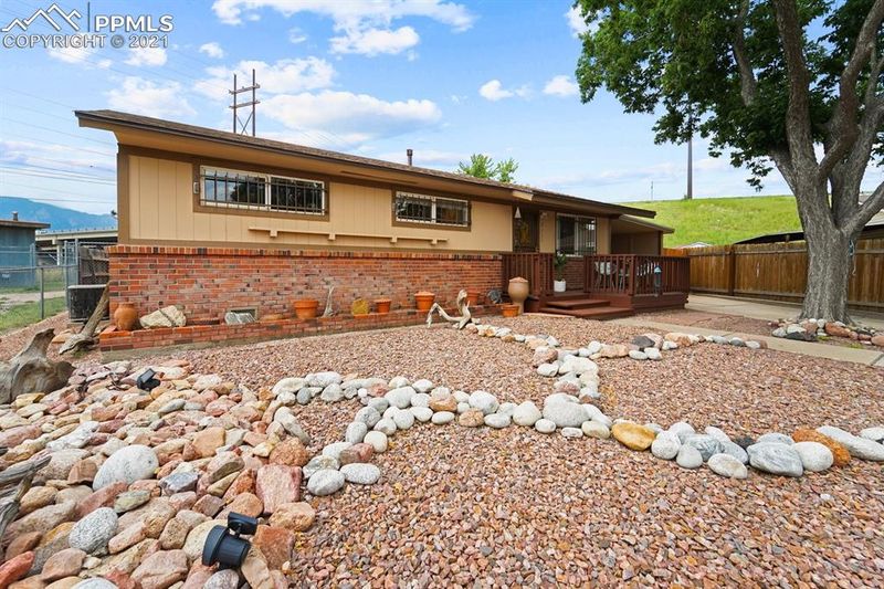 2650 Willard Dr, Colorado Springs, CO 80911