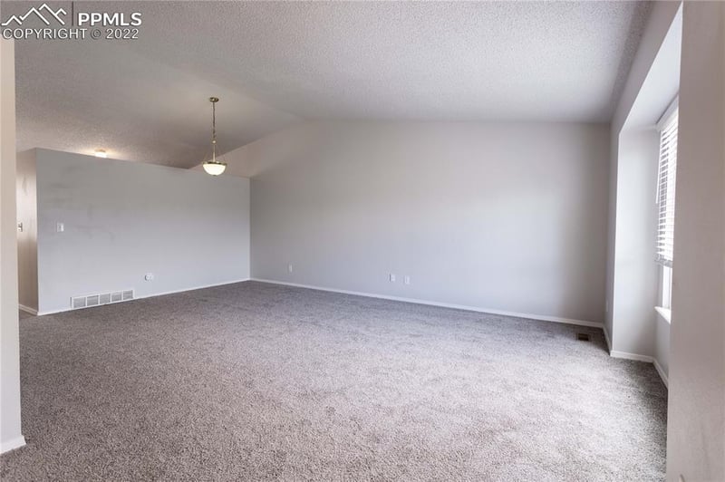 2655 Richmond Dr, Colorado Springs, CO 80922