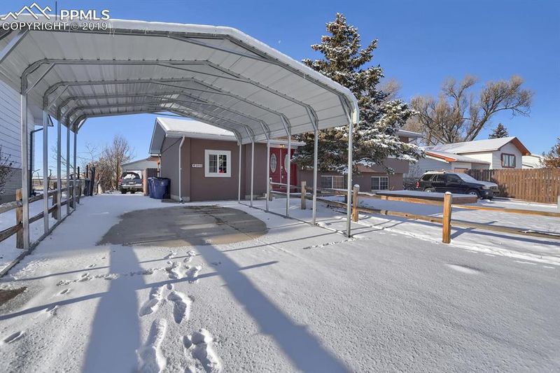 266 Harvard St, Colorado Springs, CO 80911