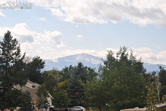 2660 Black Diamond Ter, Colorado Springs, CO 80918