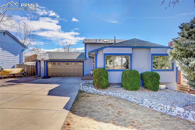 2665 Maroon Bells Ave, Colorado Springs, CO 80918