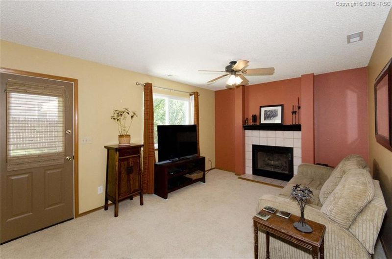 2670 Front Royal Dr, Colorado Springs, CO 80919