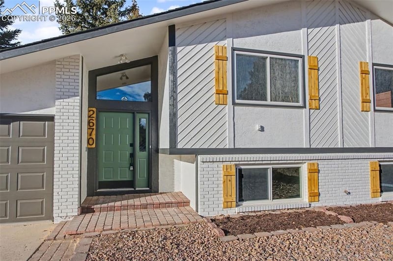 2670 Roundtop Dr, Colorado Springs, CO 80918