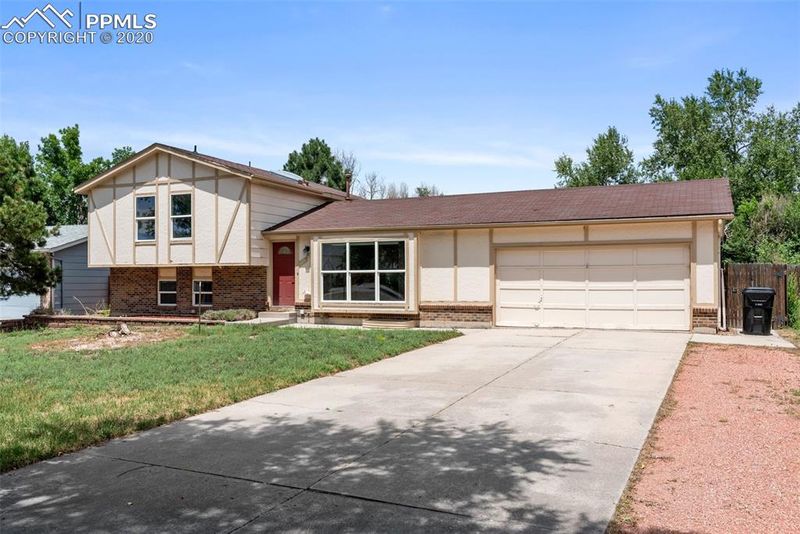 2674 Deliverance Dr, Colorado Springs, CO 80918