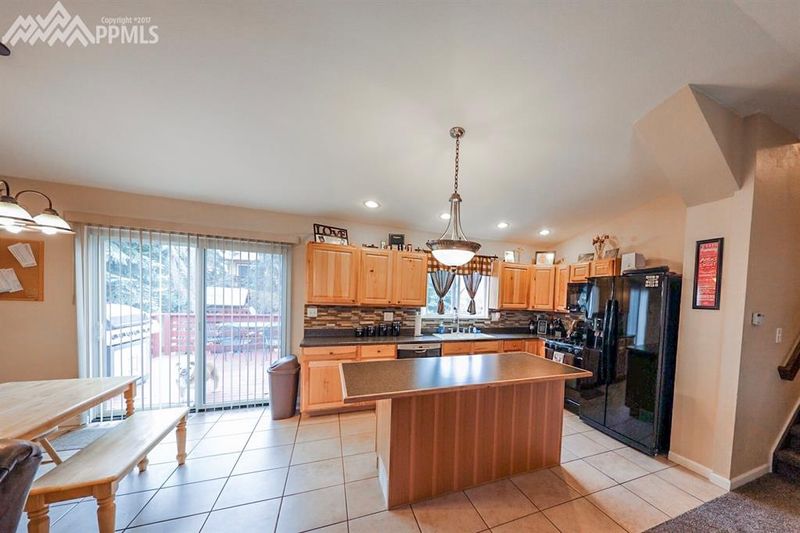 2675 Purgatory Dr, Colorado Springs, CO 80918