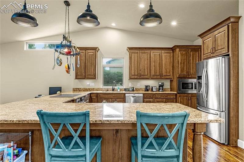 2675 Stoneridge Dr, Colorado Springs, CO 80919