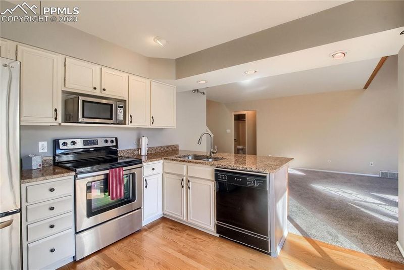 2677 S Xanadu Way #A, Aurora, CO 80014