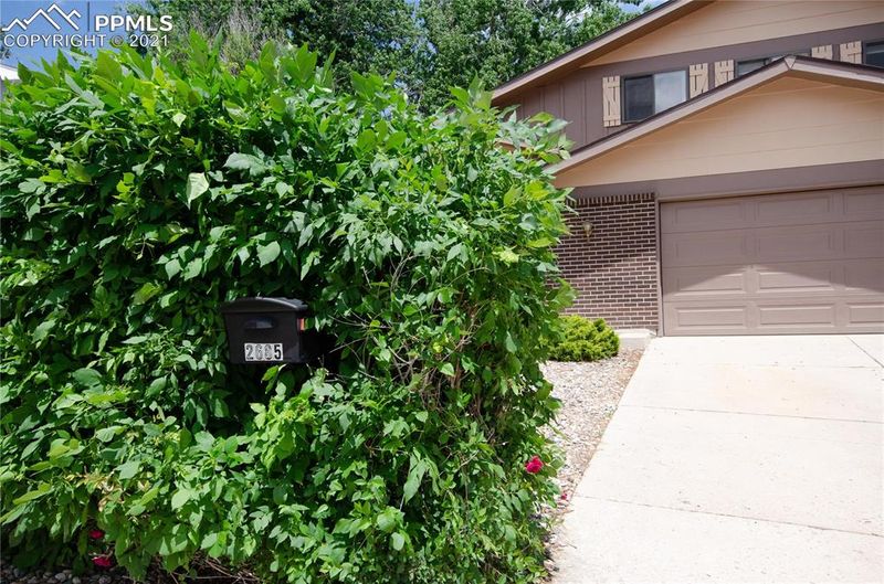 2685 Villa Loma Dr, Colorado Springs, CO 80917