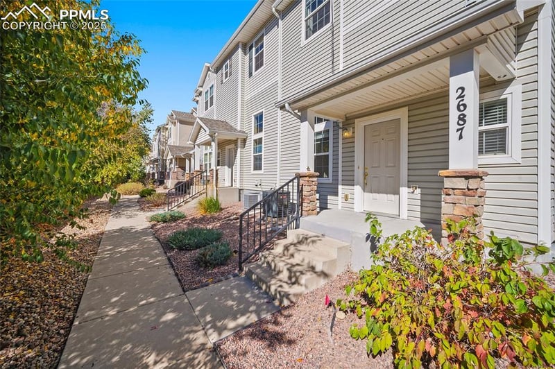 2687 Stonecrop Ridge Grv, Colorado Springs, CO 80910