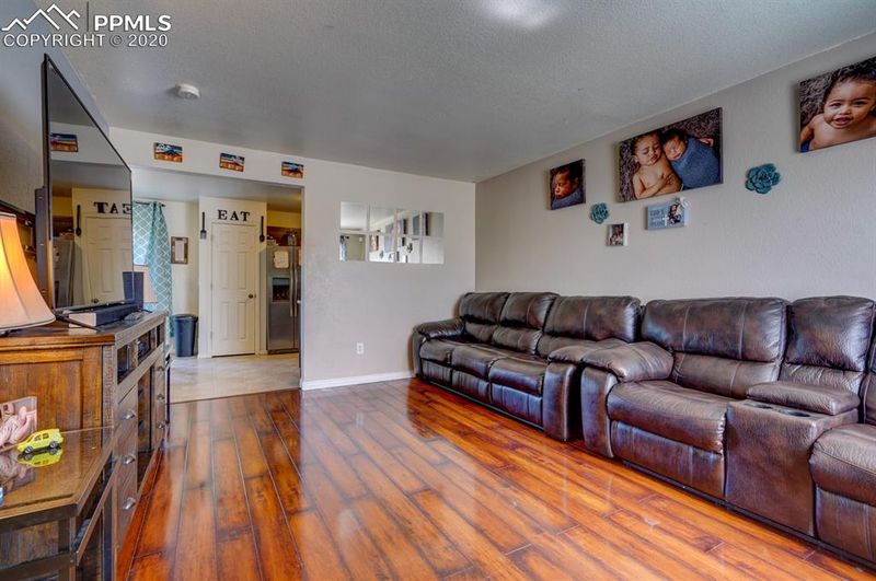 269 Audubon Dr, Colorado Springs, CO 80910