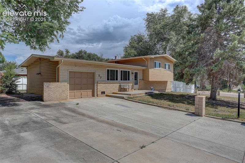 27 Amherst St, Colorado Springs, CO 80911