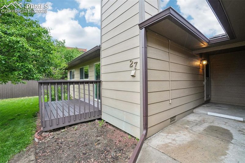 27 Stovel Cir, Colorado Springs, CO 80916