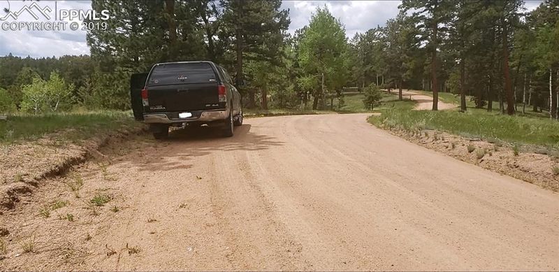 2700 N Elk Ridge Rd, Divide, CO 80814