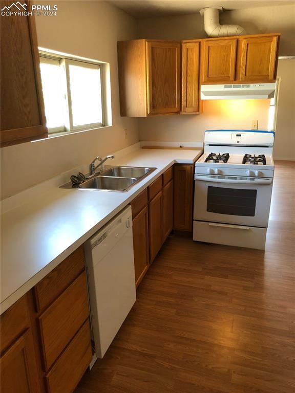 2705 E 10th St, Pueblo, CO 81001