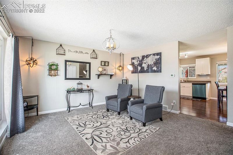 2707 Ferber Dr, Colorado Springs, CO 80916