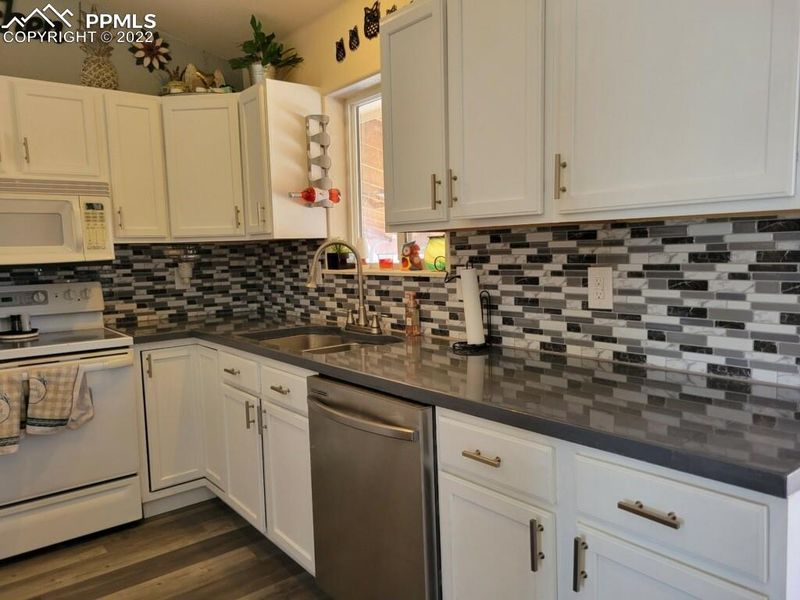 2709 Freedom Ave, Pueblo, CO 81003