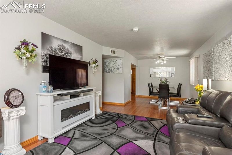 2710 Aster St, Pueblo, CO 81005