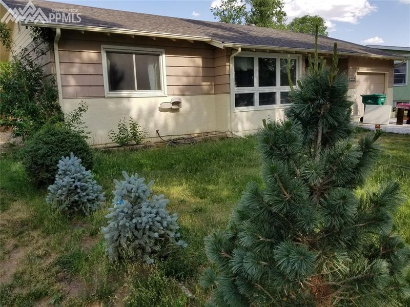 2714 S Cascade Ave, Pueblo, CO 81003