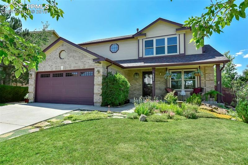 2715 Helmsdale Dr, Colorado Springs, CO 80920