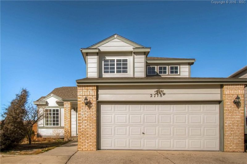 2718 Lear Dr, Colorado Springs, CO 80920