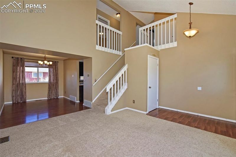 2720 Charlottesville Dr, Colorado Springs, CO 80922