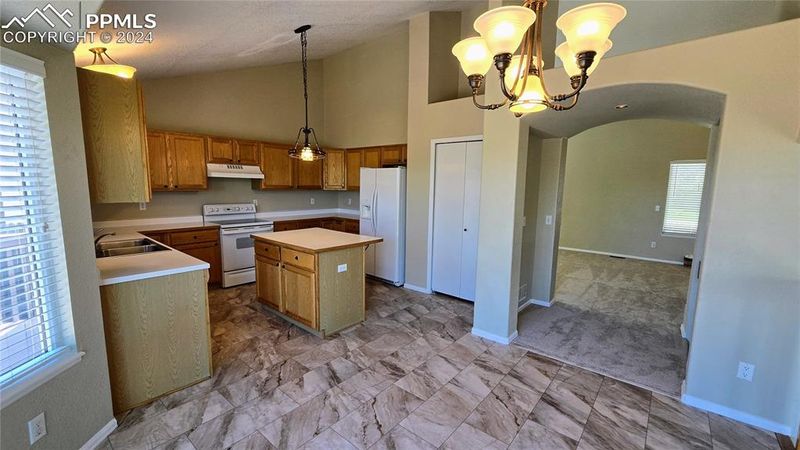 2720 Haystack Dr, Colorado Springs, CO 80922