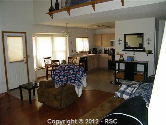 2720 Richmond Dr, Colorado Springs, CO 80922
