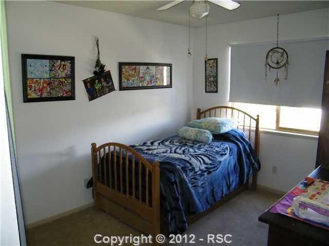 2720 Richmond Dr, Colorado Springs, CO 80922
