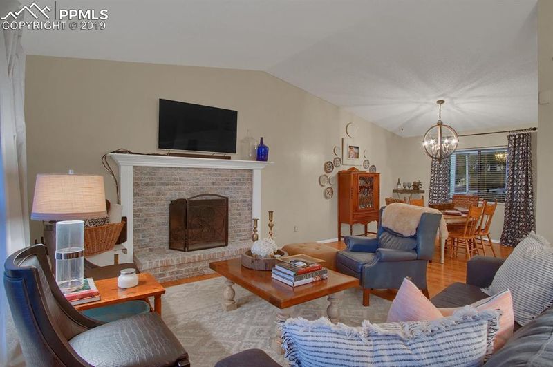 2720 Sunbird Dr, Colorado Springs, CO 80918