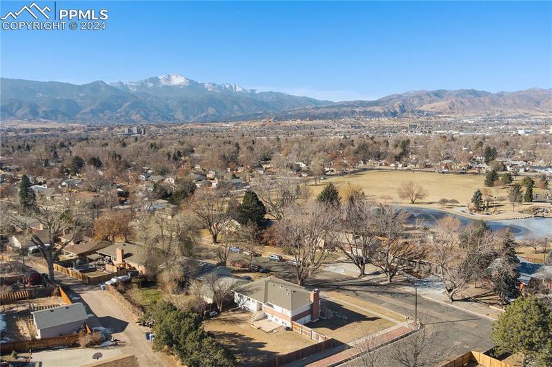 2721 Logan Cir, Colorado Springs, CO 80907