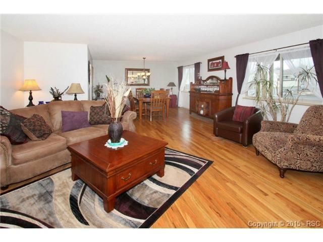 2722 Logan Cir, Colorado Springs, CO 80907
