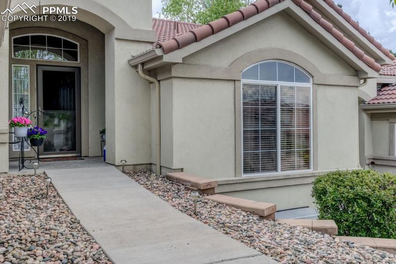 2723 Thrush Grv, Colorado Springs, CO 80920