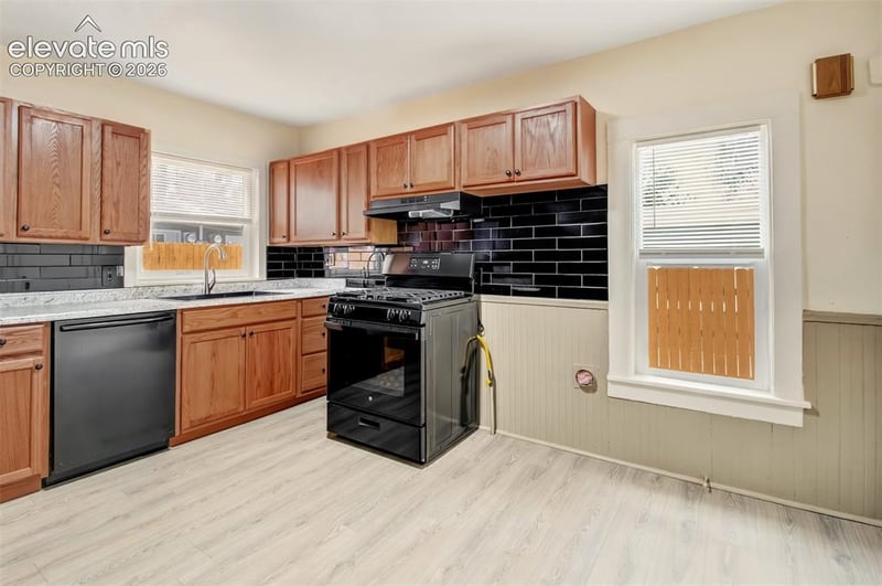 2723 Wood Ave, Colorado Springs, CO 80909