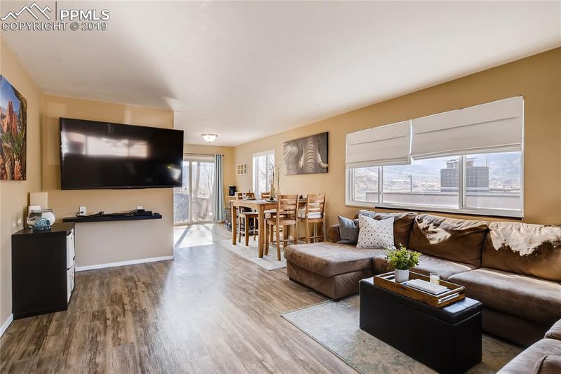 2725 King St, Colorado Springs, CO 80904