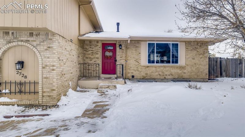 2728 Inspiration Dr, Colorado Springs, CO 80917