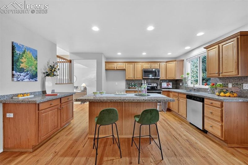 2730 Dristol Dr, Colorado Springs, CO 80920