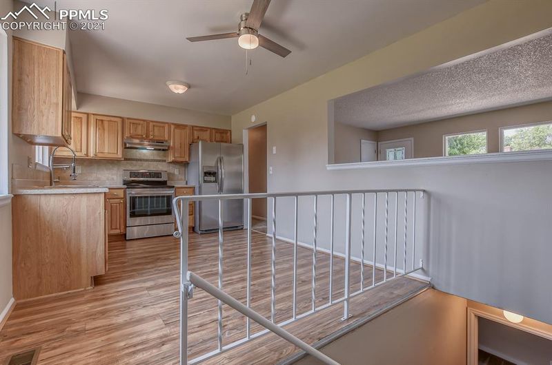 2731 W Monica Dr, Colorado Springs, CO 80916