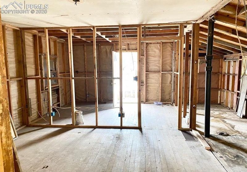 2731 E Orman Ave, Pueblo, CO 81004