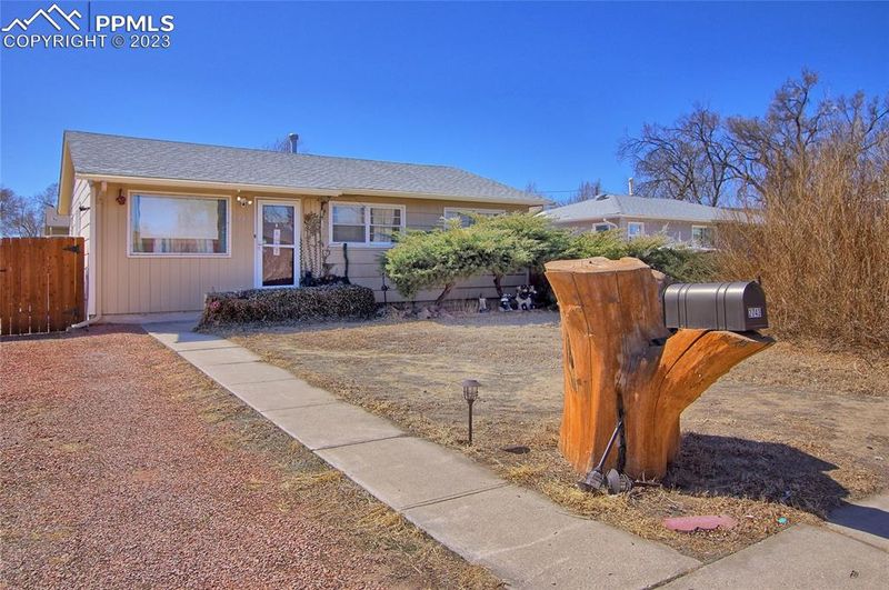 2743 Ben Ct, Colorado Springs, CO 80909