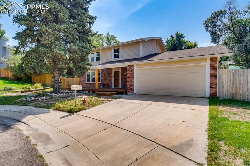 2748 Oro Blanco Dr, Colorado Springs, CO 80917
