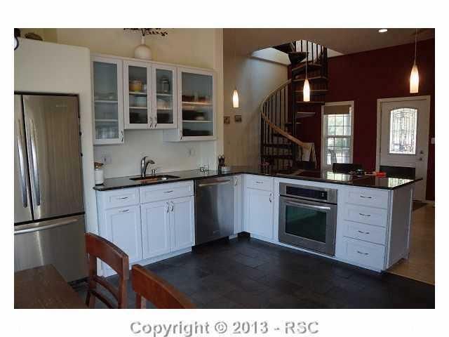 275 South Valley Rd, Palmer Lake, CO 80133