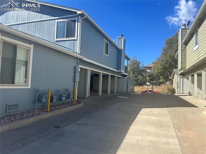 2750 Hearthwood Ln, Colorado Springs, CO 80917