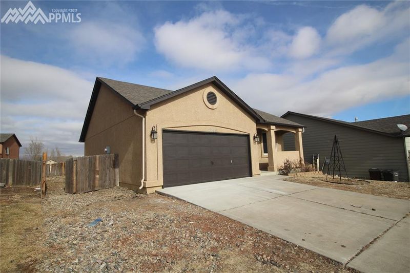 2756 Brookline Ct, Colorado Springs, CO 80906