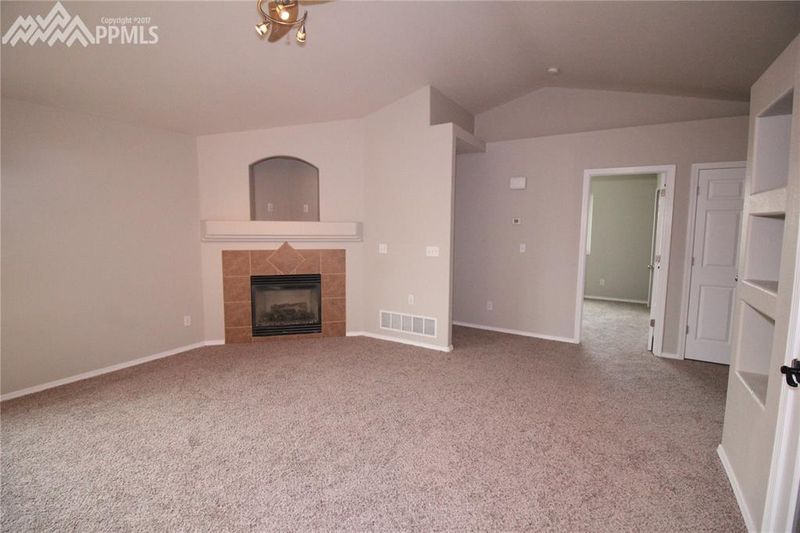 2756 Brookline Ct, Colorado Springs, CO 80906