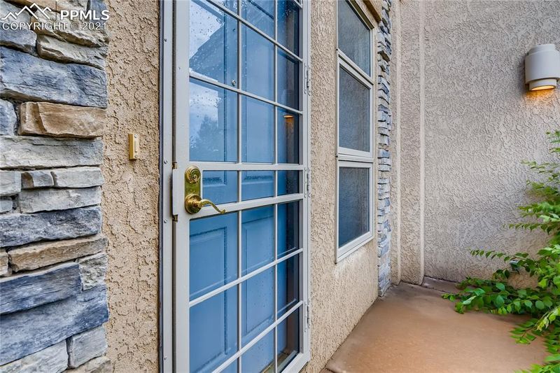 2756 Stonewall Hts, Colorado Springs, CO 80909