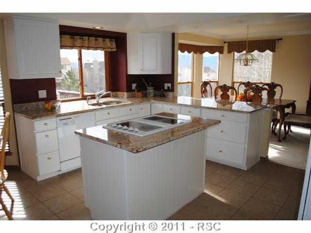 2765 Heathrow Dr, Colorado Springs, CO 80920